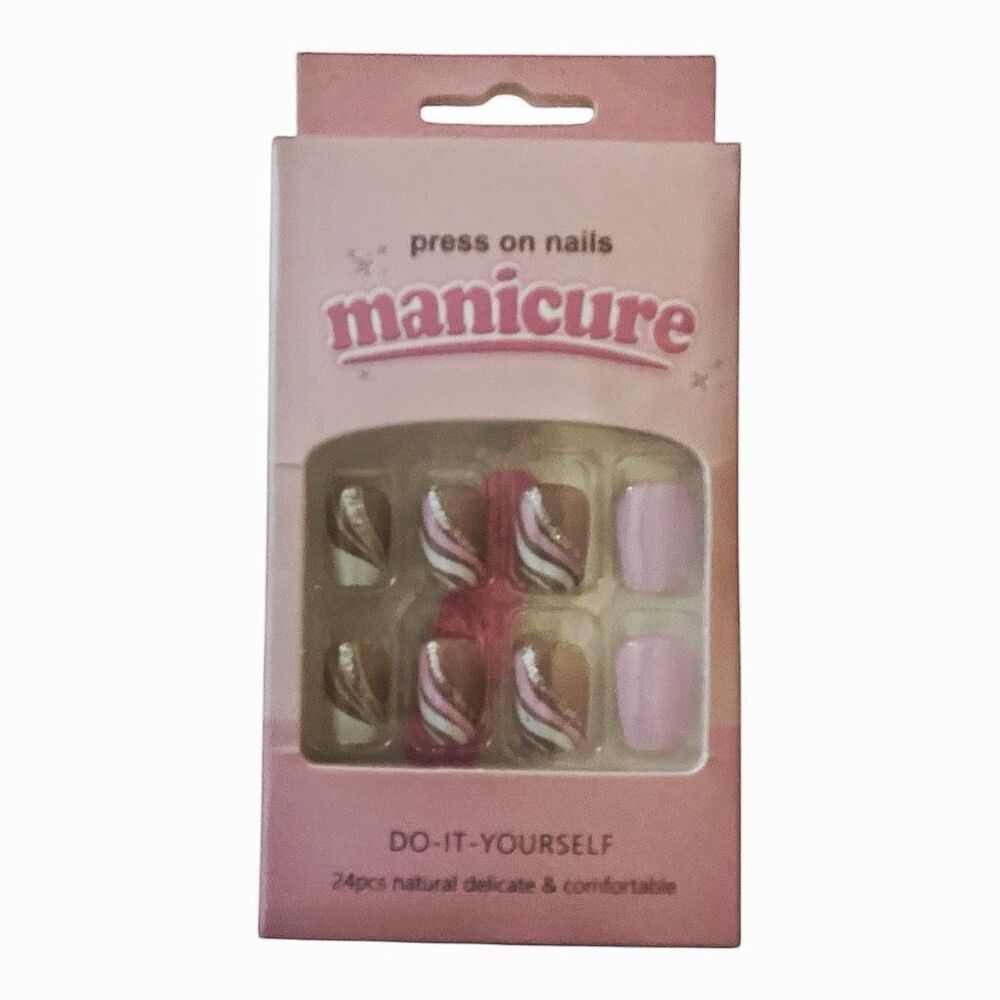 Assorted 6 Packages of Press On Nails